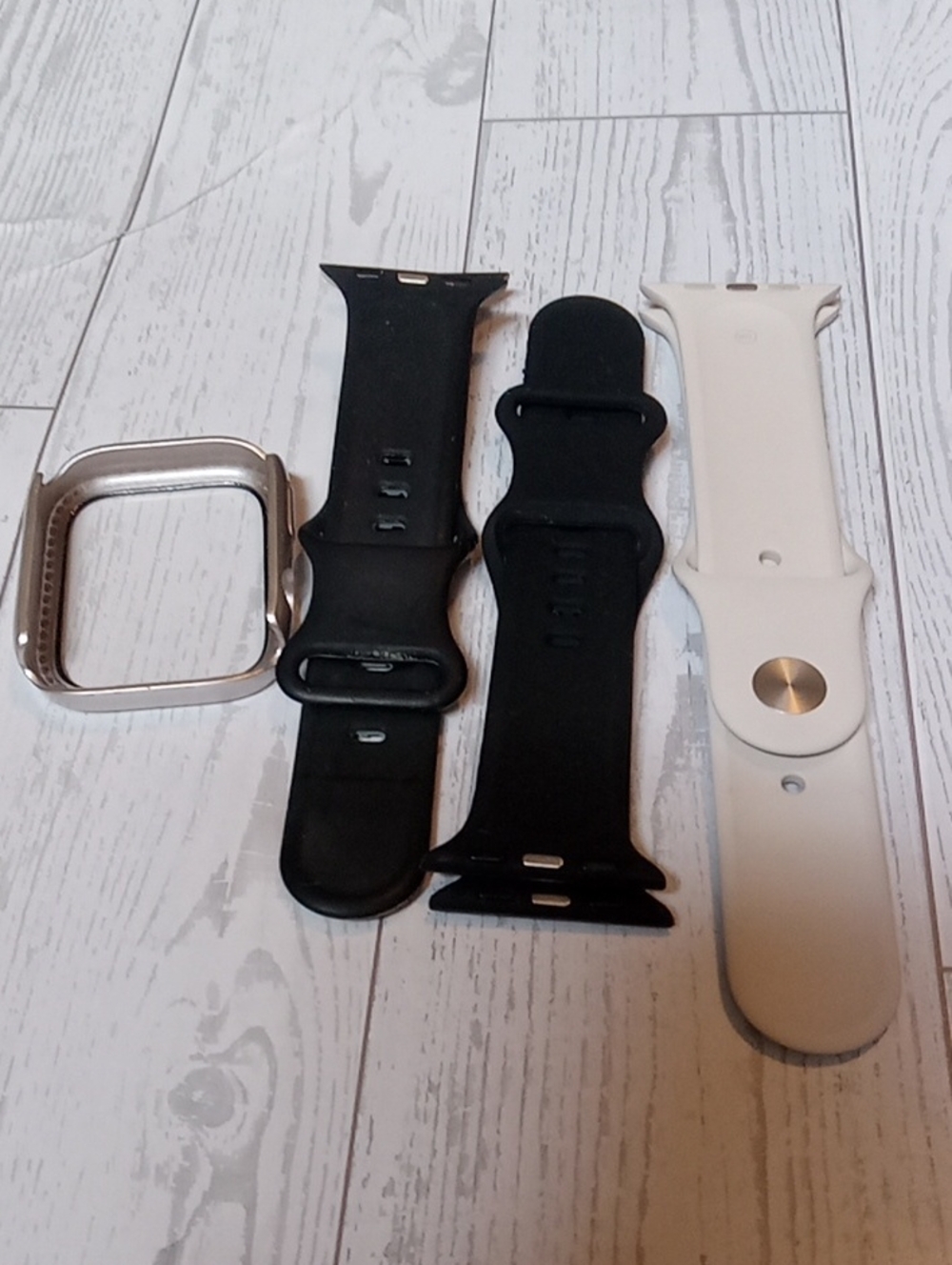 Silicone Replacement Watch Bands Bundle 3 & Watch Frame - Picture 2 of 6